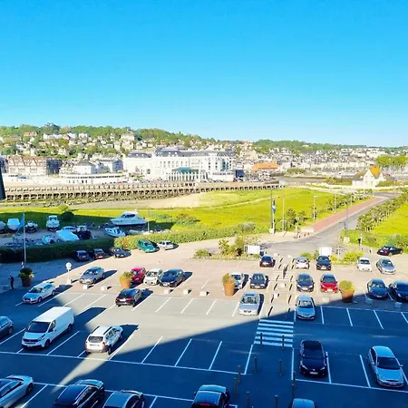 La Marina - Vue - - Marina Et Casino * Deauville